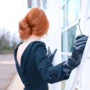 How to Look Glamorous Even in Cold Weather