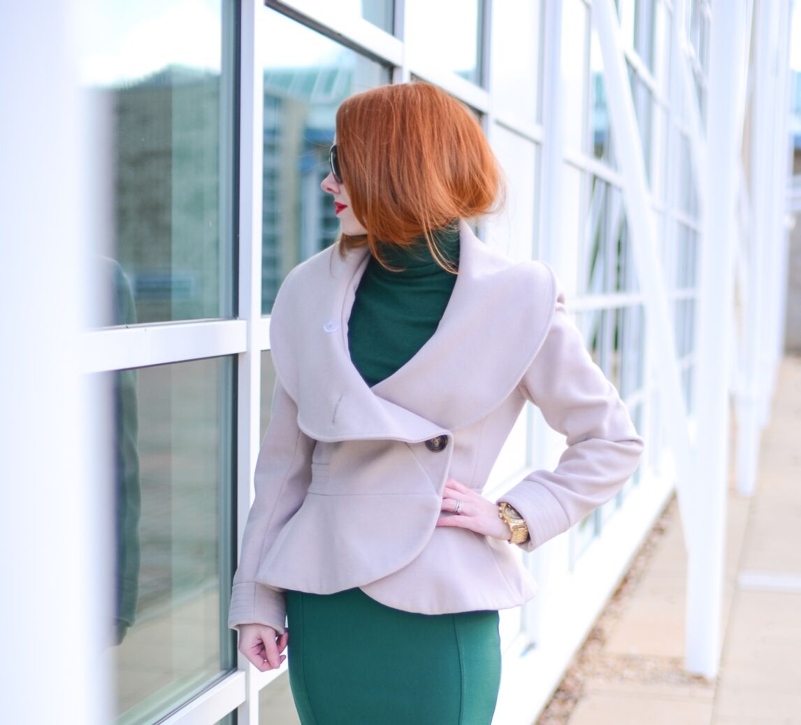 how to look glamorous even in cold weather