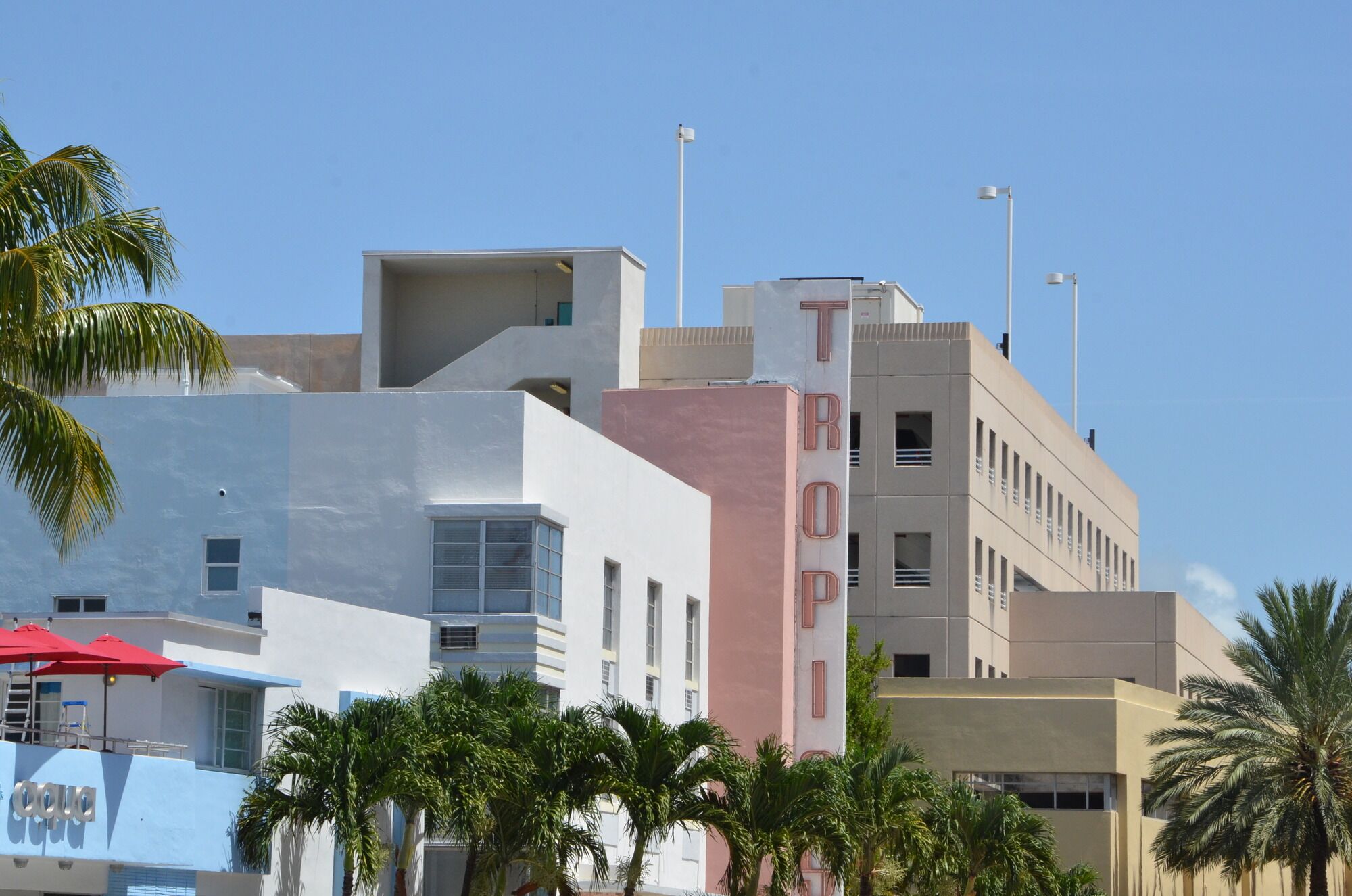 art deco architecture in downtown Miami Beach