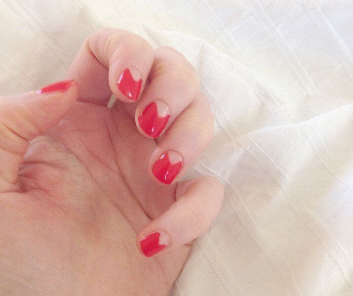 red nails