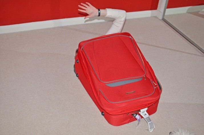 OMG, there's an arm in my suitcase!