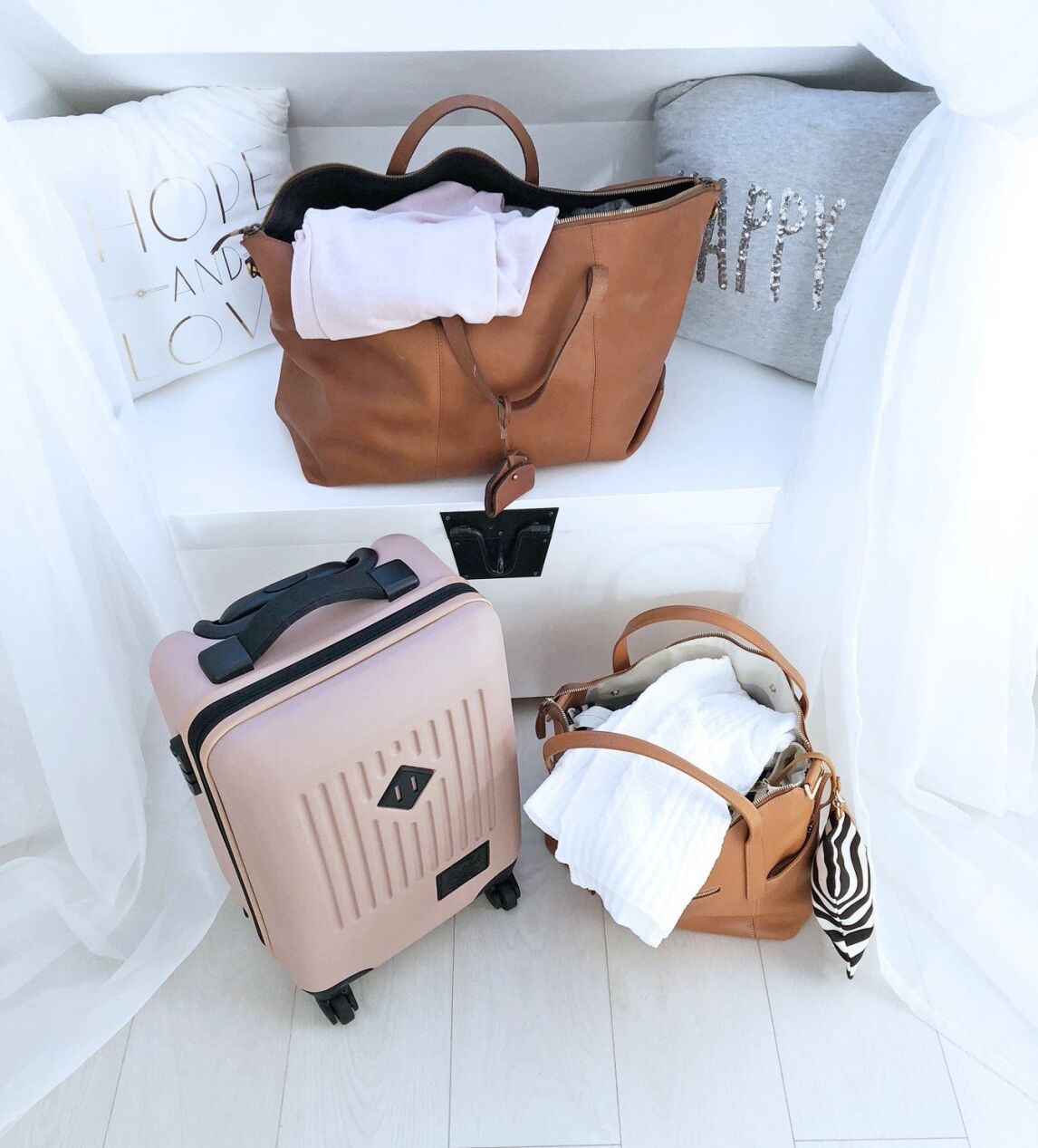 hospital bag checklist: what to pack for an elective c-section