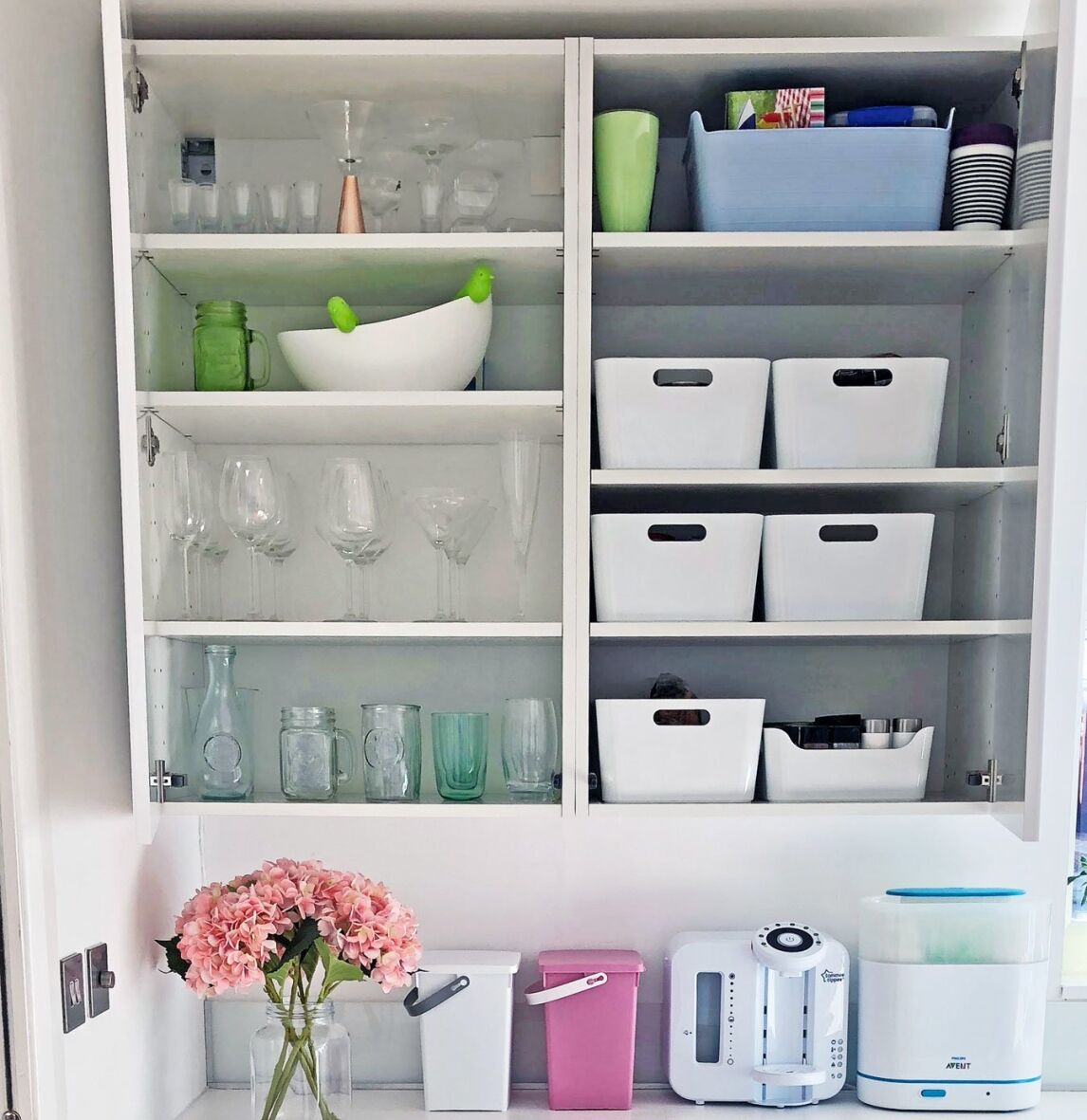 organised kitchen cupboard