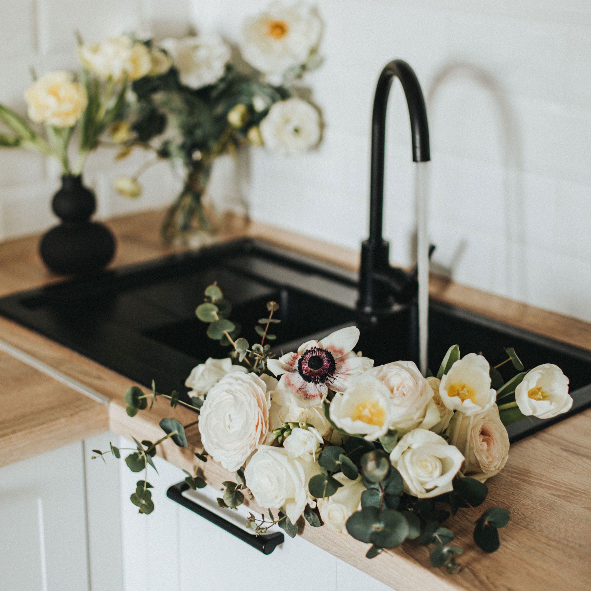 Overthinking Ordinary Things : Is it weird to give people a tour of your house, even when you’ve lived there for years?