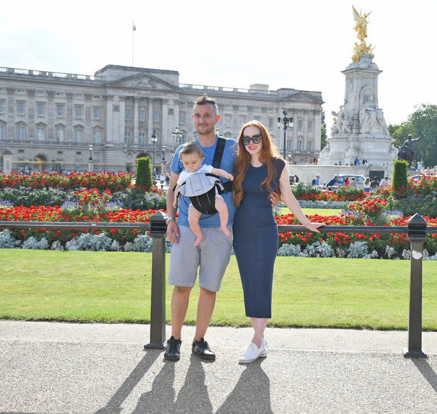 Outside Buckingham Palace