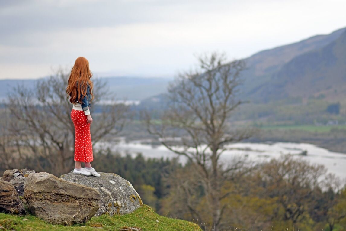 Outlander filming locations in Scotland: craigh na dun