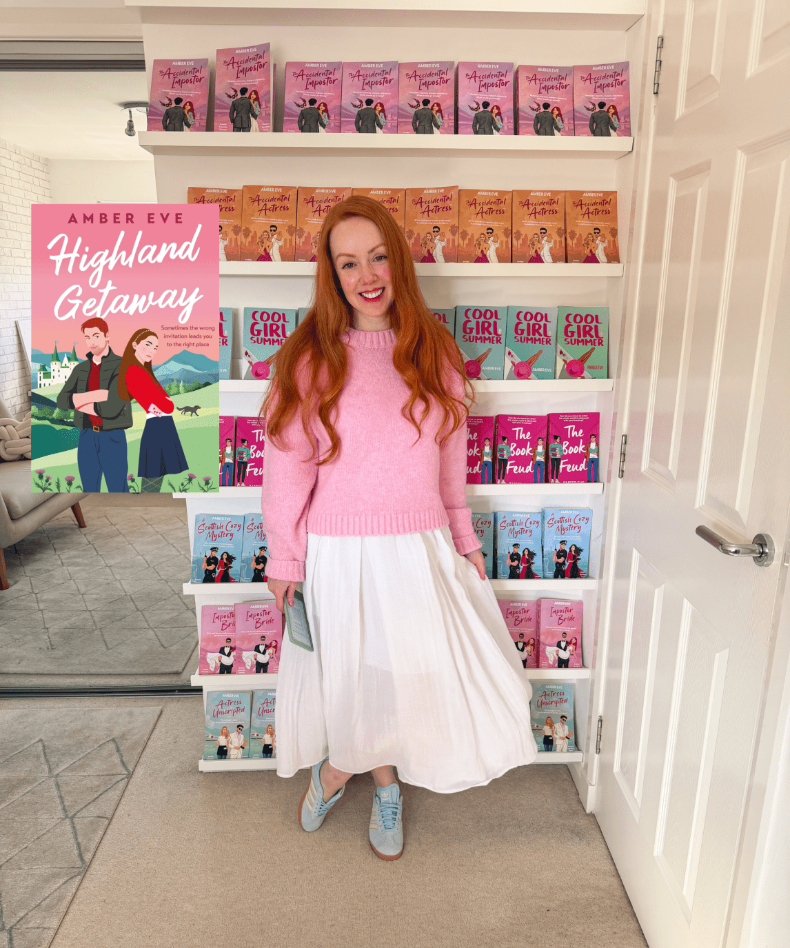 Amber Eve dressed like the cover of her book Highland Getaway